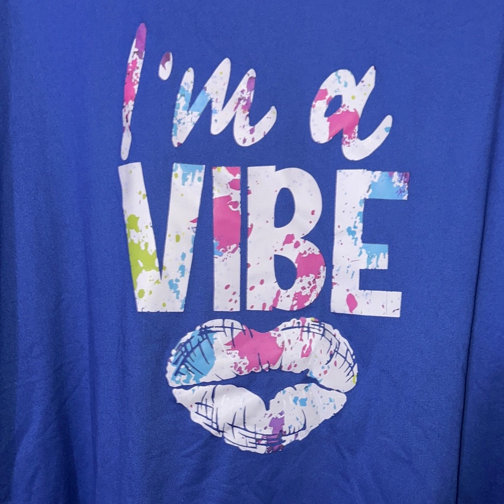 Blue 'I'm a Vibe' Graphic Tee size Large-XL made by myself!